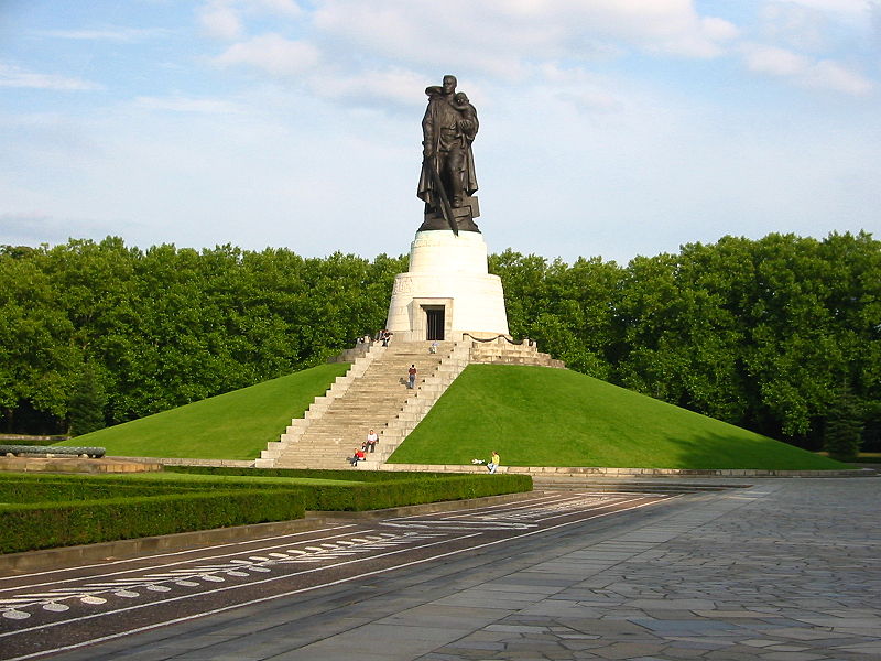 воин освободитель Германия.jpg